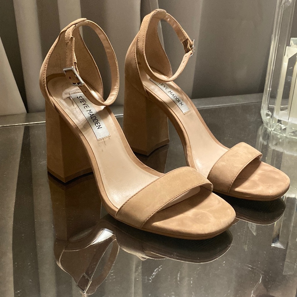 Nude heels